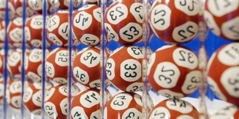 Keno is a popular fast-paced lottery game thanks to its speed, simple rules, and flexible payout rates. Learn how to play Keno effectively.
Slug: why-keno-is-a-fast-paced-lottery-game